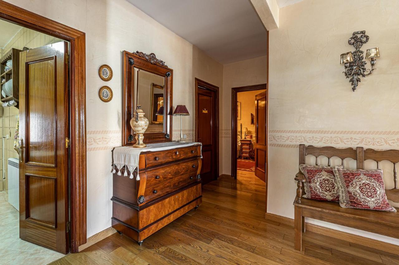 Waou Deluxe Cottage Titulcia 外观 照片