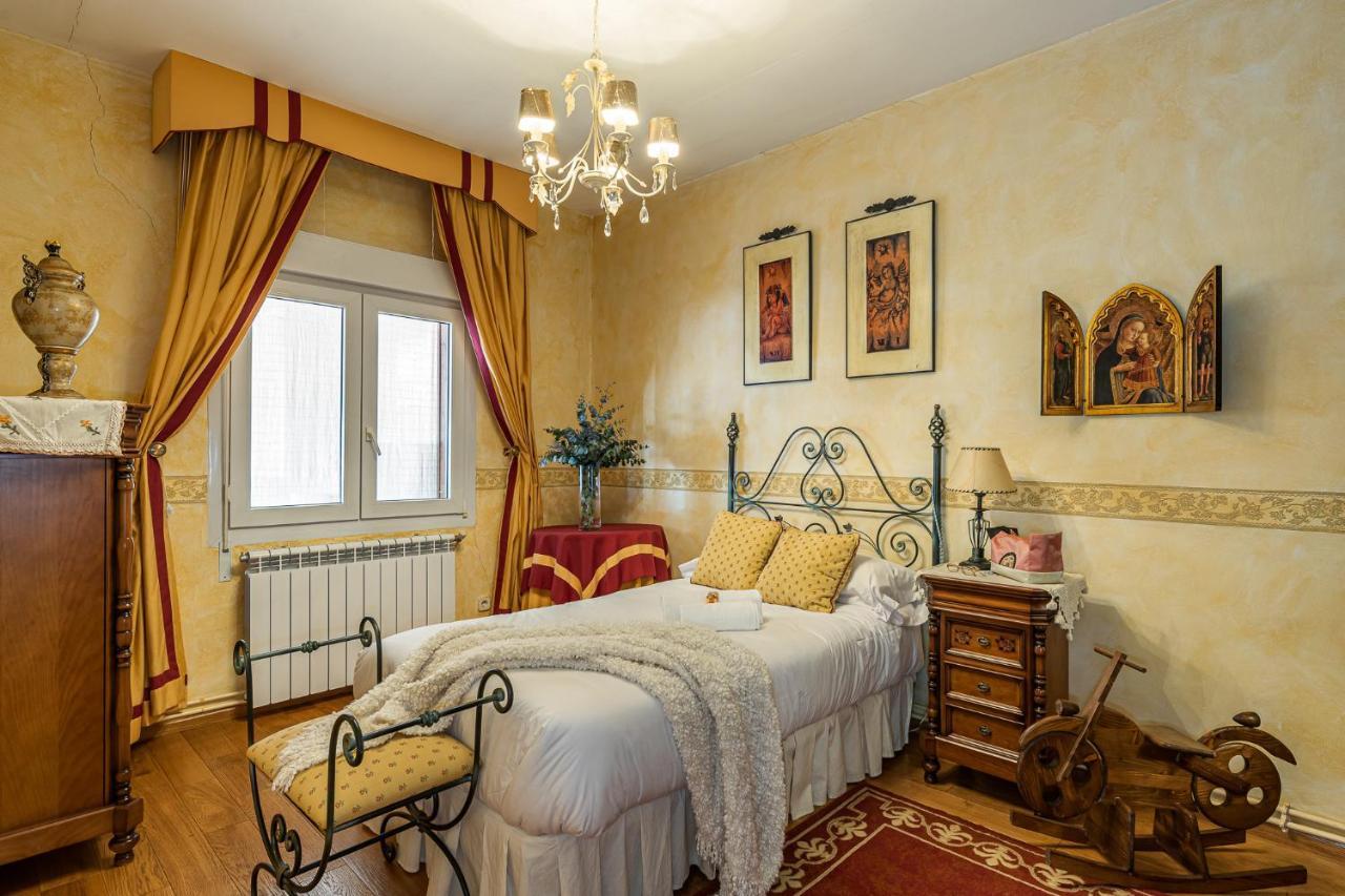 Waou Deluxe Cottage Titulcia 外观 照片